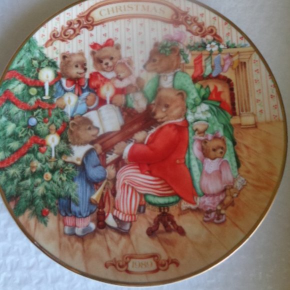 Vtg AVON 1989 Together For Christmas Plate… - Picture 1 of 4